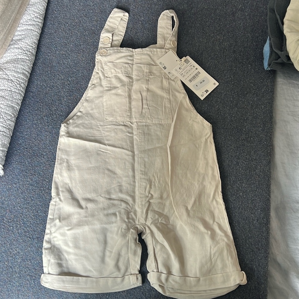 Zara 5-6 years shortalls